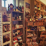 Madai À l'intérieur
