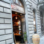 Sei Divino! Extérieur