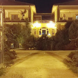 Le Nicchie Exterior