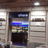 Shore Cocktail E Buffet. À l'intérieur