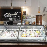 Chocolat Gelateria À l'intérieur