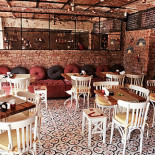 Qué Tal Tapas Drinks À l'intérieur