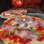 Pizzeria Vado E Torno Comida