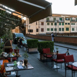 Caffa¨ Dell'oro Extérieur