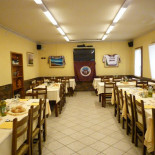 Trattoria Da Claudio À l'intérieur