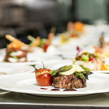 La Borgata Comida