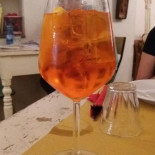 Quelo Minuman