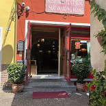 Nuova Hong Kong Extérieur