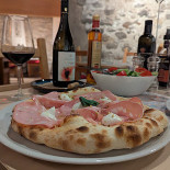 Der Keller Pizzeria Nourriture