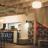 Vinarius Wine Music Culture À l'intérieur