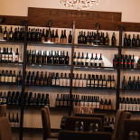 Vinarius Wine Music Culture À l'intérieur