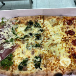 Fame Nera Pizzeria Nourriture