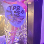 Cosmopolitan Queer Bebida