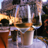 The Castle Bebida