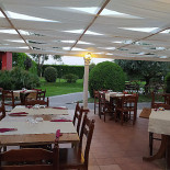 Montoni Dentro