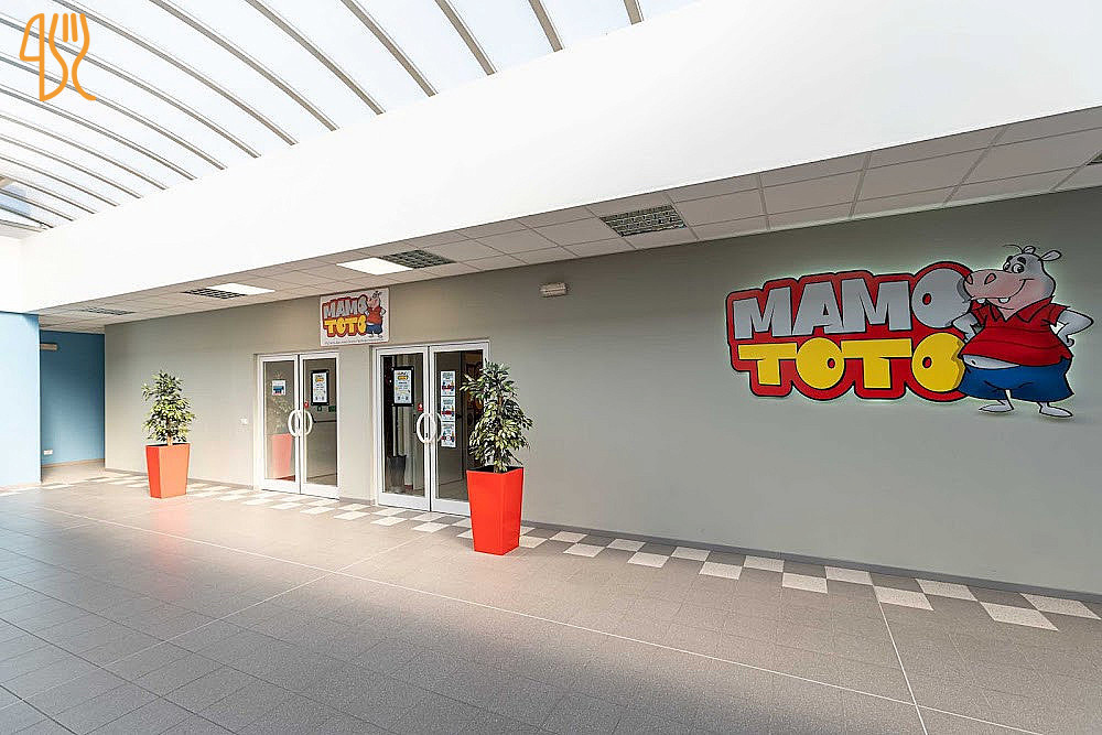 Mamototo Azzano Exterior