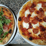 Strapizza Food