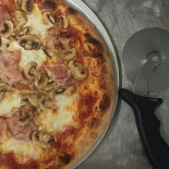 Strapizza Comida