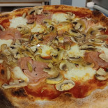 Strapizza Comida