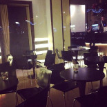 Cafe De Paris À l'intérieur