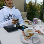 M10 Cafe Minuman