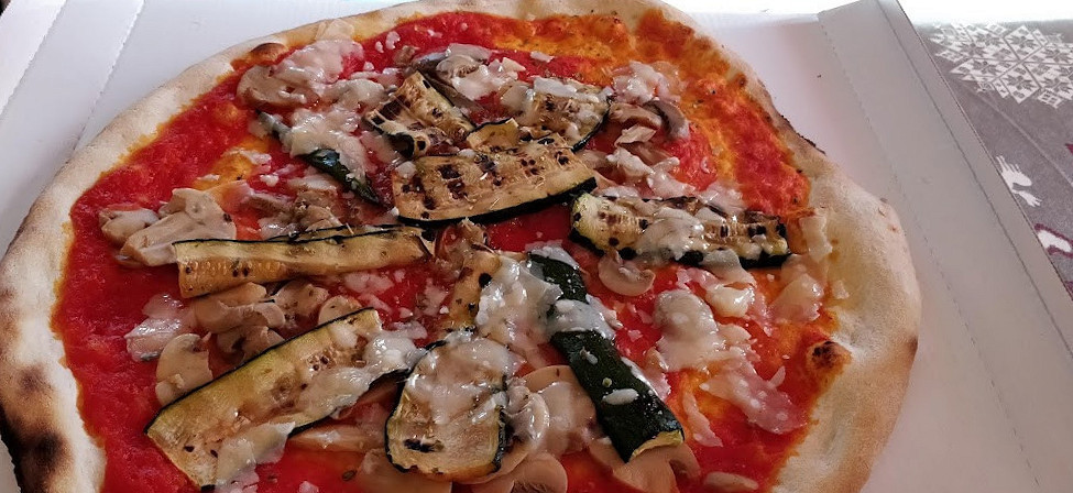 Pizzeria Real Pemont Comida