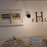 L'hostaria À l'intérieur