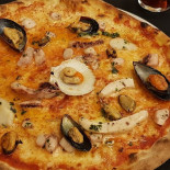 Pizzeria Da Mauro Dal 1990 Nourriture