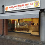 Motopizza Exterior