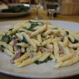 704 Comida