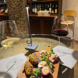 Champagneria Quartino Divino Dentro