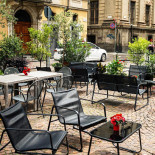 Wi.de Quadrilatero Cocktail Bar E Ristorante Al Quadrilatero Romano Exterior