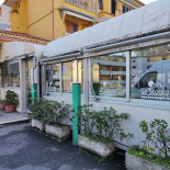 Lo Scoglio Exterior