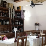 La Buca Romana Trattoria Italiana À l'intérieur