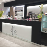 Elite À l'intérieur