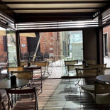 Hard Cafe À l'intérieur