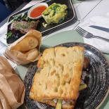 Gorilla Bakery Comida