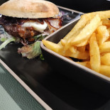 Gorilla Bakery Comida