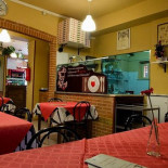 Pizza E Di Barile Antonio À l'intérieur