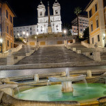 Baccio Outside