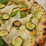 Pizzium Como Nourriture