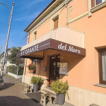 Dal Moro Outside