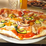 Papillon Comida