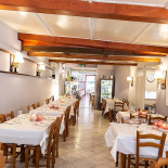 La Fascina Di Pesce E Carne À l'intérieur