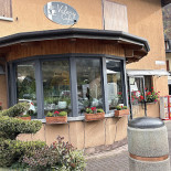 Valerycafe Exterior