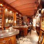 Art Cafe À l'intérieur