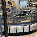 Sapienti Crociani Pasticceria Pizzeria À l'intérieur