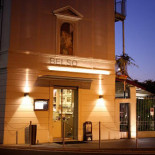 Belso Cafè Extérieur