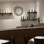 L'oste E Il Mare Inside