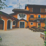 Poitin Stil Exterior